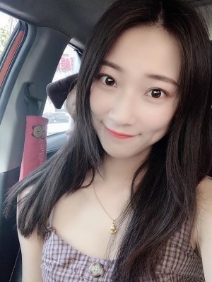 232047n3c4y5yu4v4vc5mg.jpg