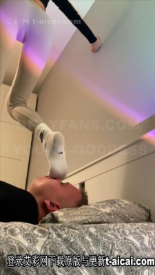124849m7jzstk1y5y3jd13.jpg