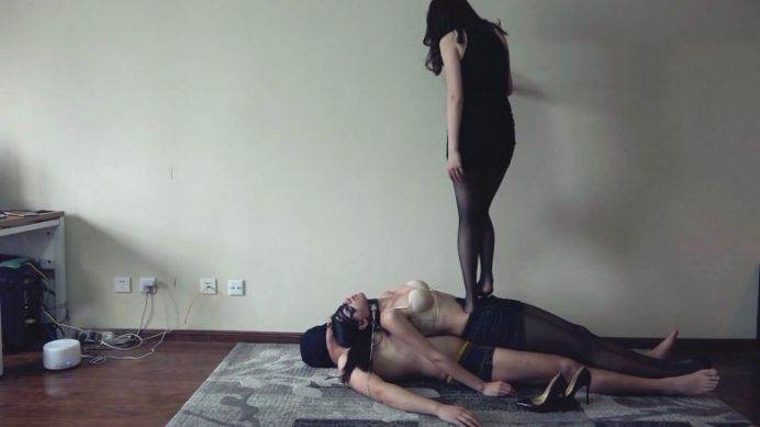 071009j9i4u4vdwf8mzd4n.jpg
