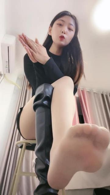 021554w4f1b2w8184fjz26.jpg
