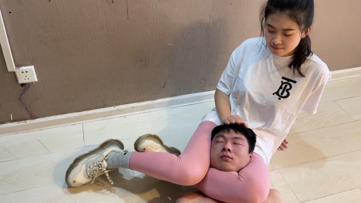 142134oxzxndyfqyadsn8r.jpg