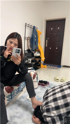 072745c7yt8utugl39lue8.jpg
