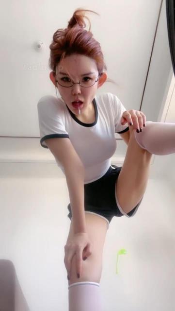 192451eaww0t0jz9g4ulv4.jpg
