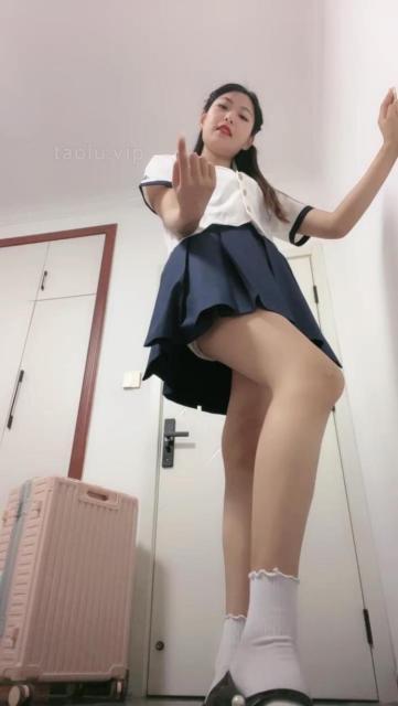 014958uc6d42d2d7qe27vd.jpg