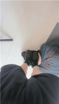 055210rr4z74dph3zi6i04.jpg