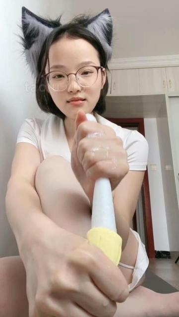 181748r5h3dndhx424x94d.jpg