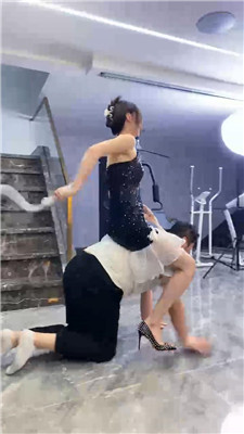 112303evivbg7ggbpbkrqr.jpg