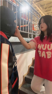 140347ub549ddwwwz8fahh.jpg