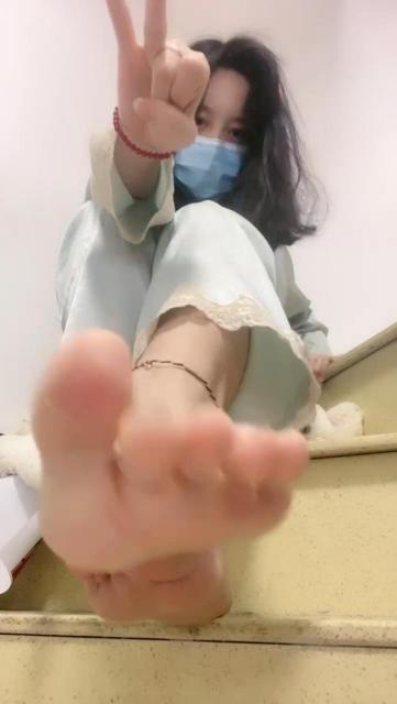 112326ksz02j17ro8crq2s.jpg 112326ksz02j17ro8crq2s.jpg