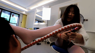 072646jd6obfzful606877.gif 072646jd6obfzful606877.gif