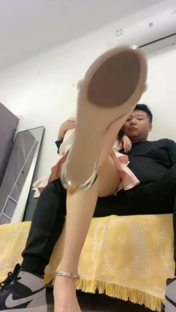 092348rvj4pjb5guuq040u.jpg