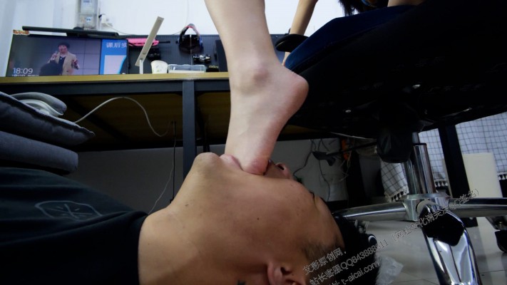 095741sk19319cfuo3hh13.jpg