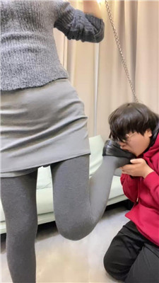 052956ov8ycsk8jjy1frjk.jpg 052956ov8ycsk8jjy1frjk.jpg