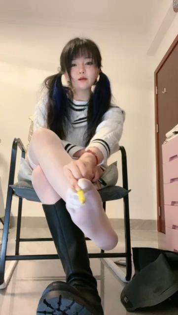 120402srnrheqhe40lhleb.jpg