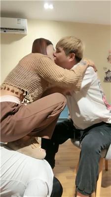 124048ppfh6m4gi0h03g6f.jpg