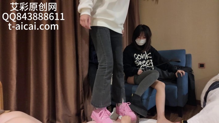 124813b9c35vw1zcbcmcav.jpg