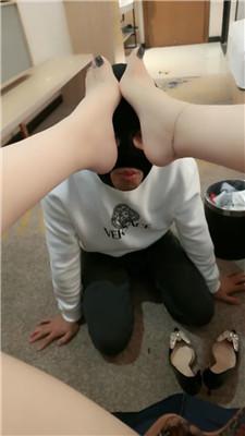 221825yha4zxzkuizxxha0.jpg