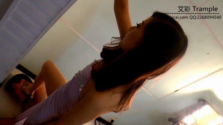 133648r81wcjk1lm88llkl.jpg