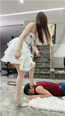 麋鹿银儿2_20250322212415.JPG