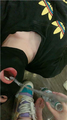 2504302155_20250430215735.JPG