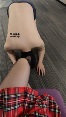 【番茄】JK学生-黑丝脚舔-喂圣水