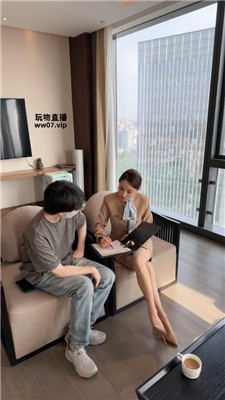 【冰冰】售楼小姐为业绩尝试做S调狗