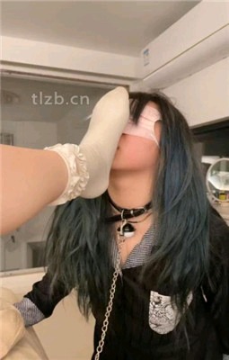 【橘子没熟】羞涩母畜闻舔白袜jio