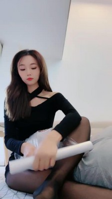040932hvl5bbwbm015o0op.jpg