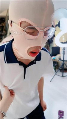 115059yy29yl2m8zcccmpn.jpg