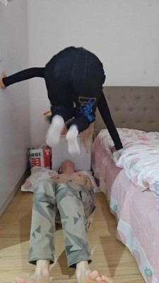 181310bjcuczkcul0qqfjc.jpg