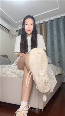 【蓝蓝】清纯学妹羞辱    250805-11BP