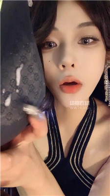 002743ky88l8jooizlno8j.jpg